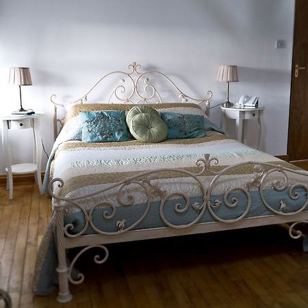 Sheldon'S Retreat B&B Бейкуел Екстериор снимка
